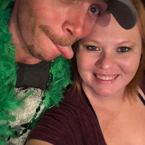 Meet your Posher, Heather - Picture 1 of 1